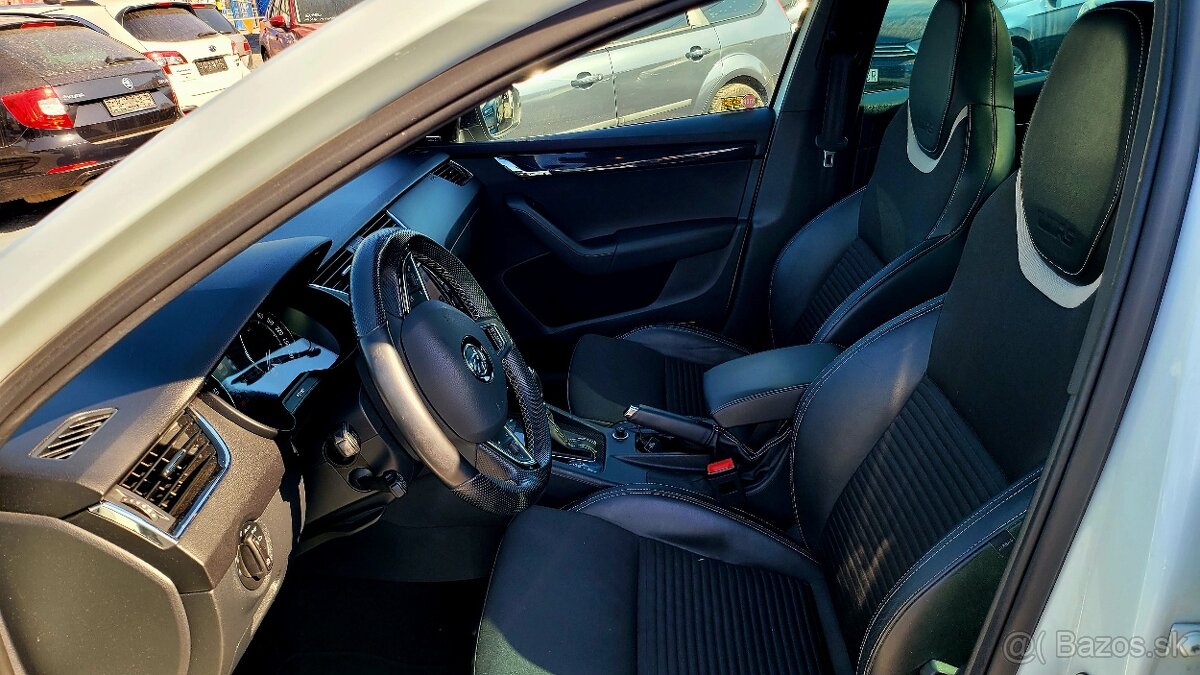 Škoda Octavia Combi 2.0 TDI DPF RS DSG - 13