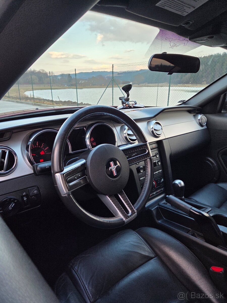 Ford Mustang 4.0 v6 - 13