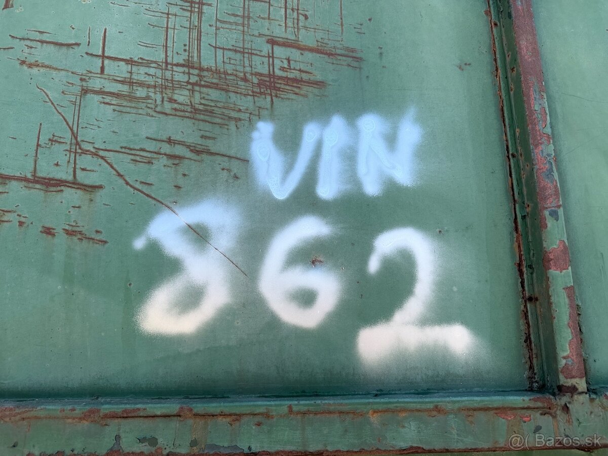 KUKA na prepravu sypkých materiálov VIN 862 - 13