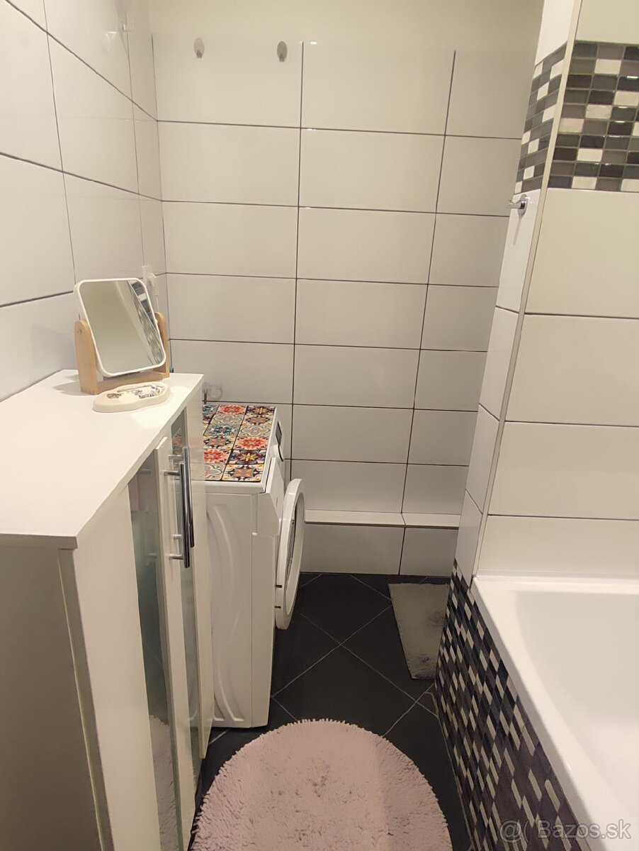 2 izbový byt s balkónom ul. Pionierov - 13