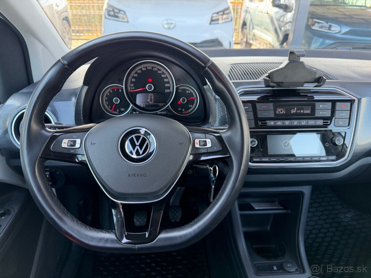 Volkswagen up 1.0 MPI move - 13