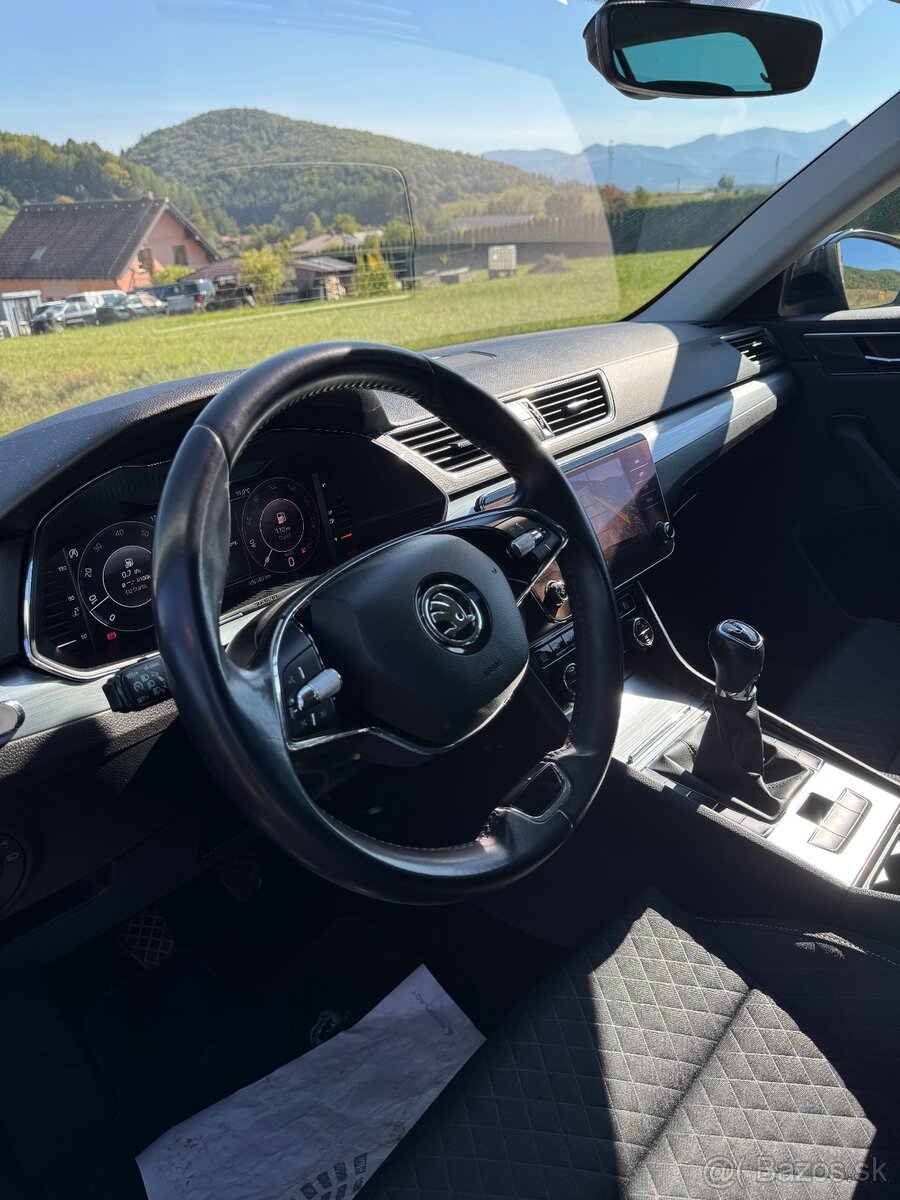 Predám Škoda superb Combi 2021 - 13