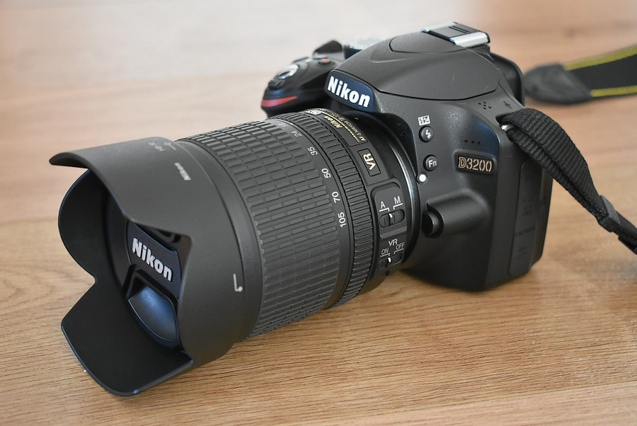 Nikon d3200 s VR AF 18-105 + brasna - nafotene 9 tisic.snim. - 13
