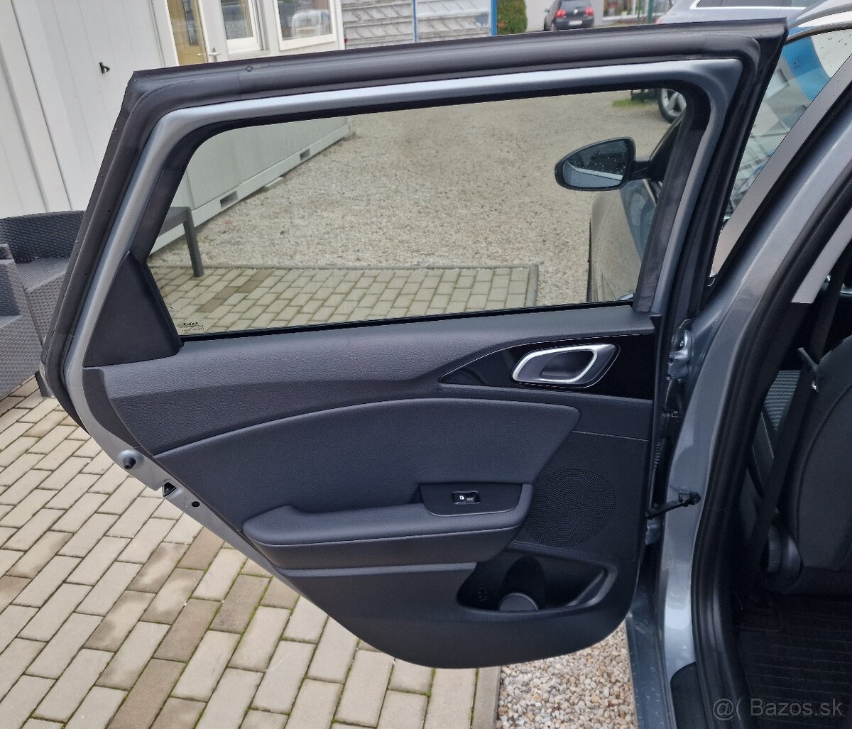 KIA CEED 1.5 T-GDI / AT, NÁJAZD 27KM / ODPOČET DPH - 13