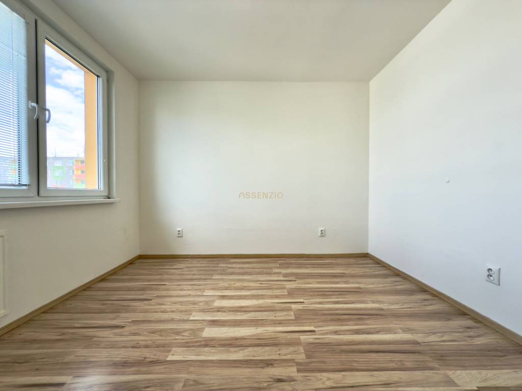 ASSENZIO - EXKLUZÍVNE - PREDAJ - 3,5 IZBOVÝ BYT - LEVICE - 13