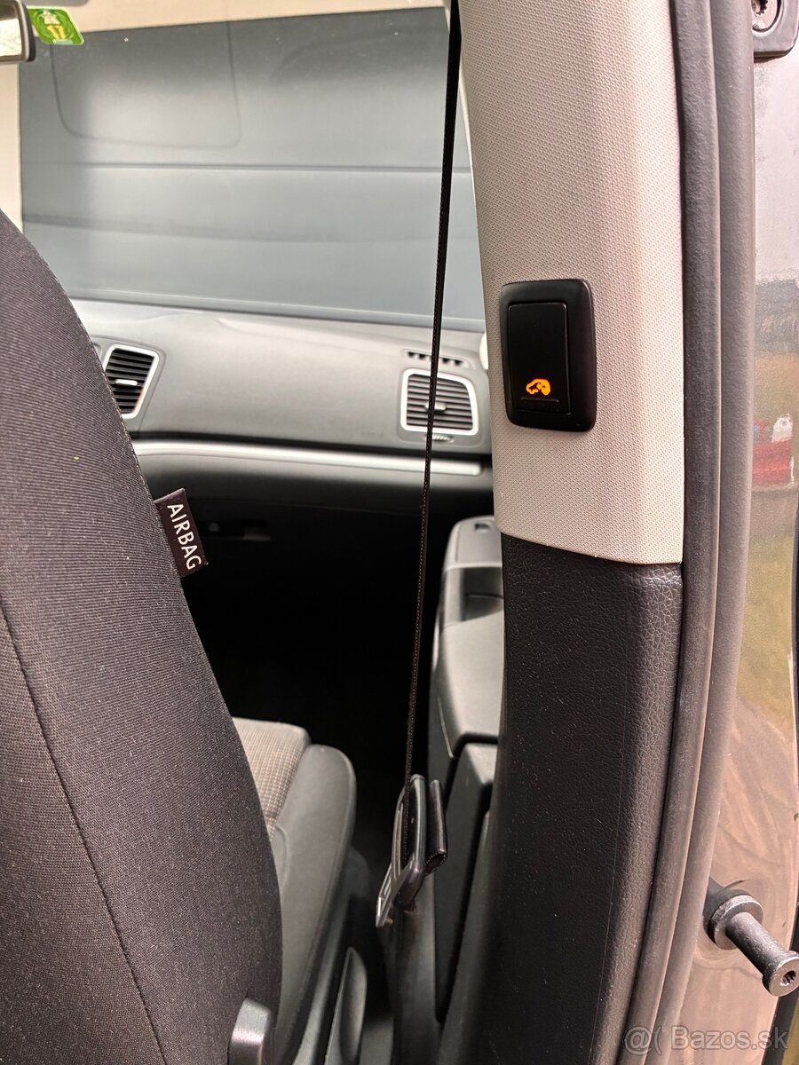 VW Sharan 103kW 10/2014 odpočet DPH - 13
