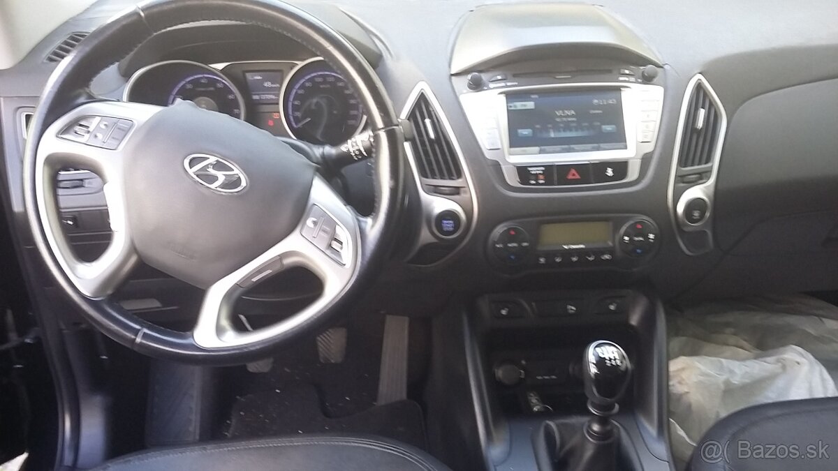 HYUNDAI ix35 1.6GDI MT 2013 - 13