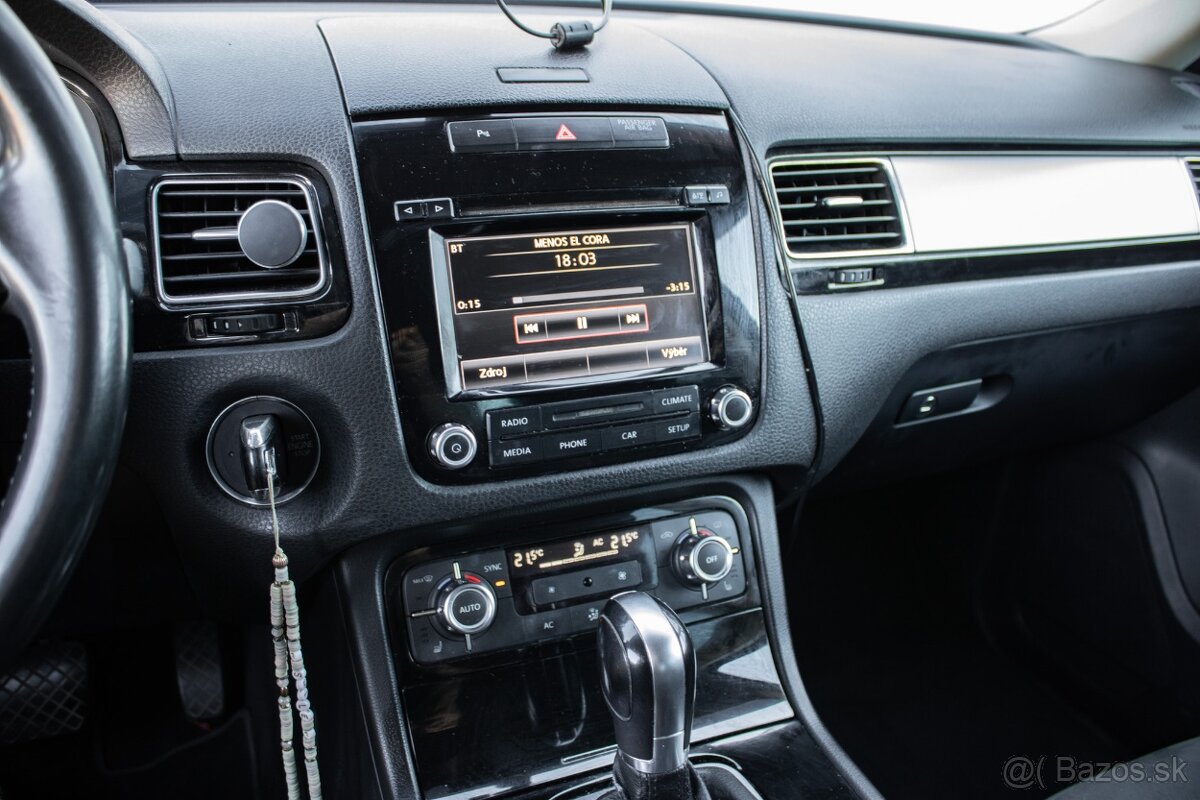 Volkswagen Touareg II 3.0 V6 TDI BlueMotion - 13