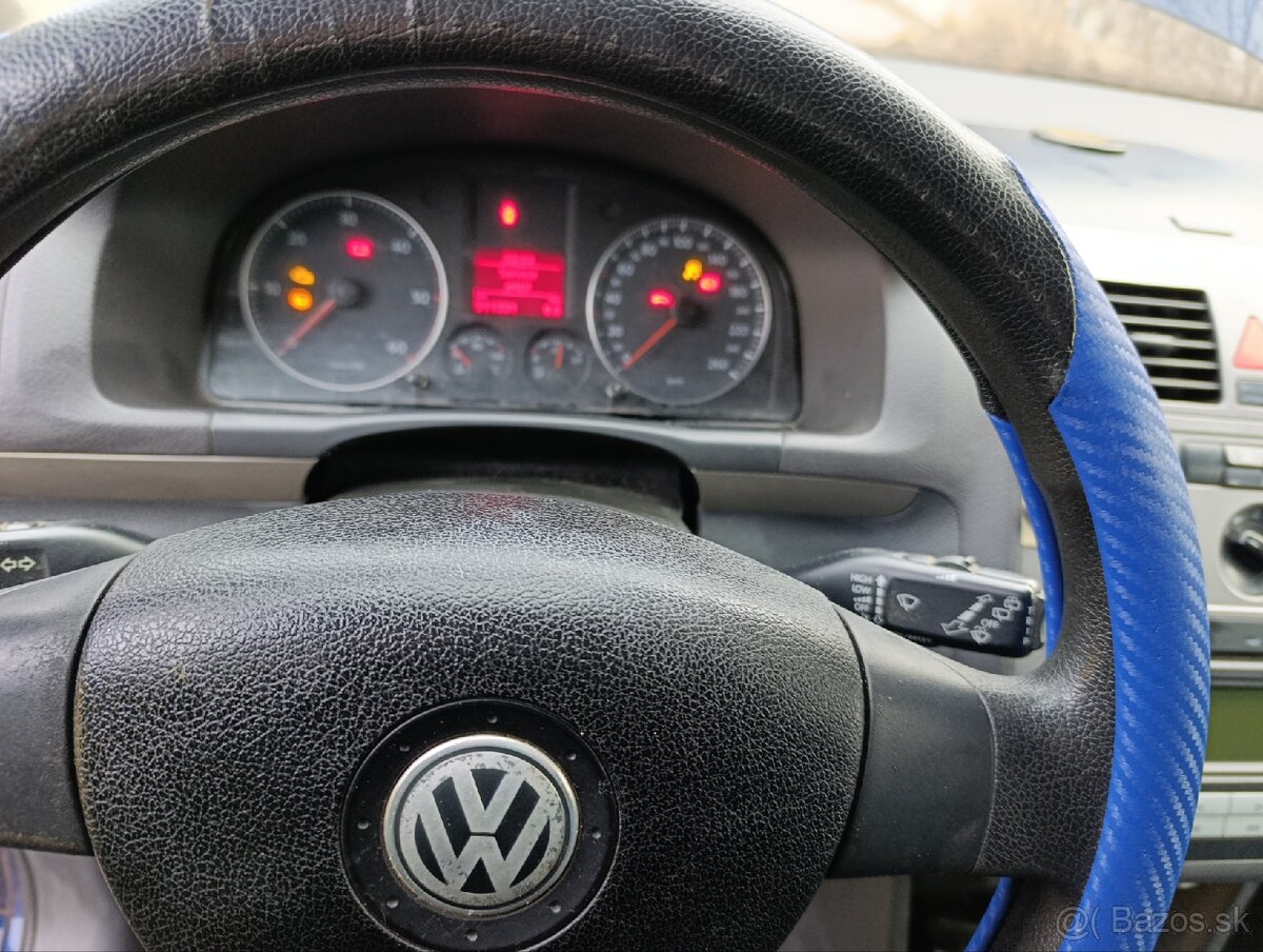 Predám VW Touran 1.9tdi.77 kw bxe. - 13
