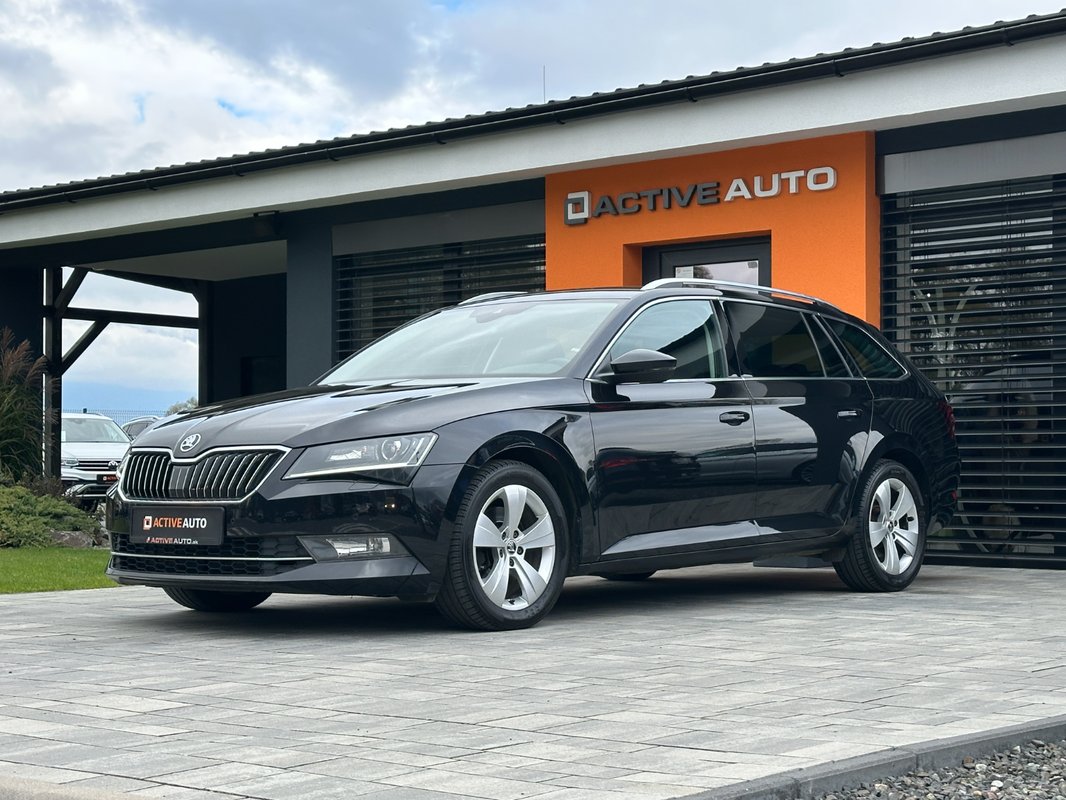 Škoda Superb Combi 2.0 TDi DSG - 13