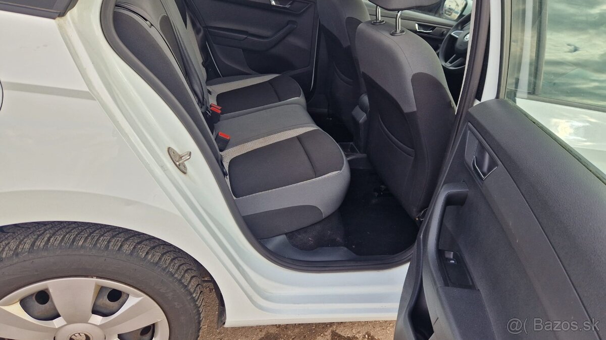 ŠKODA FÁBIA COMBI 1.4 TDI - 13