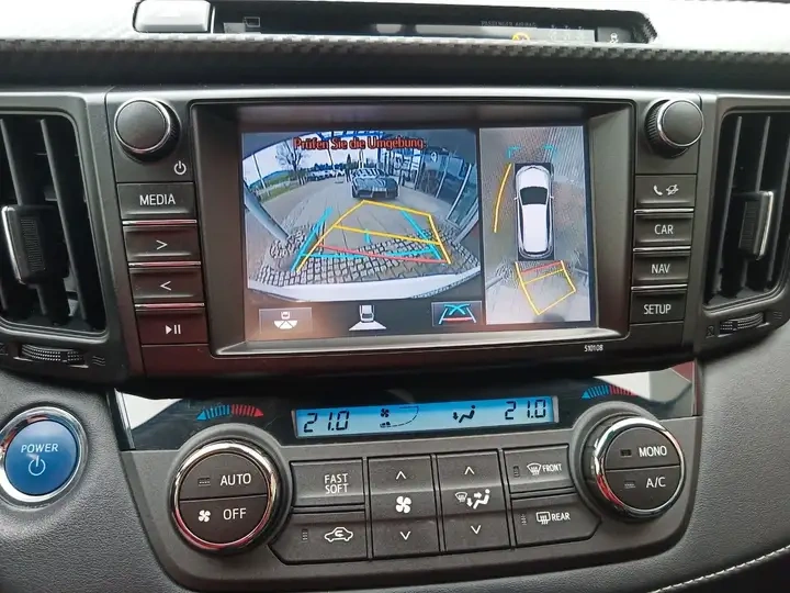 Toyota RAV4 Hybrid - 13