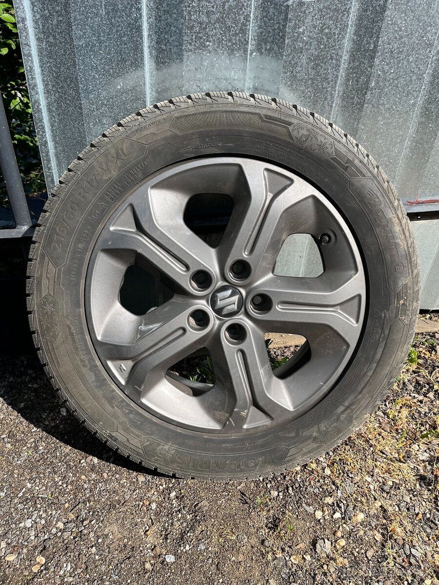 Predám Suzuki Vitara 1.6 VVT - 13