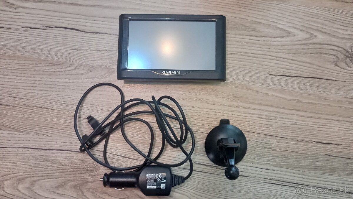 Predám navigáciu Garmin Nüvi 57 LMT - 13