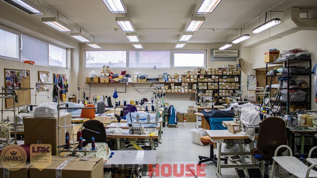 Obchodno-prevádzkové priestory s vlastným pozemkom a dostatk - 13