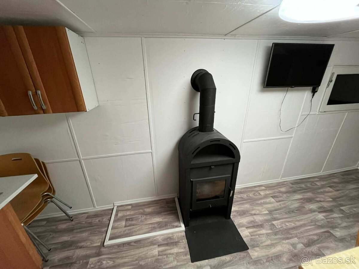 Zrekonštruovana maringotka 7x2m - 13