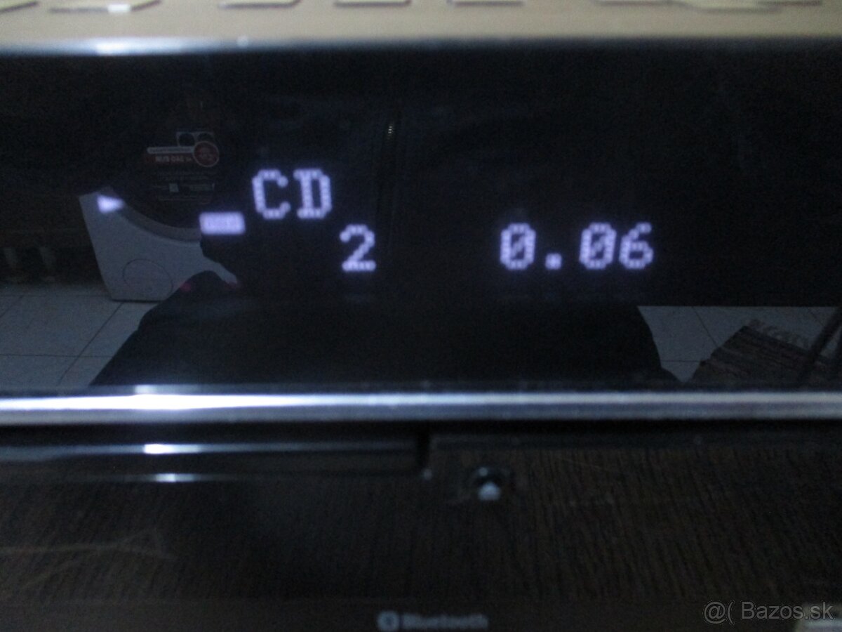 SONY HCD-HX70BTR mini sistem - 13