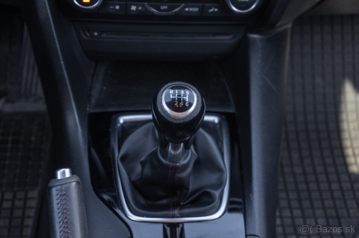 Mazda 3 2.2 Skyactiv -D150 Attraction - 13