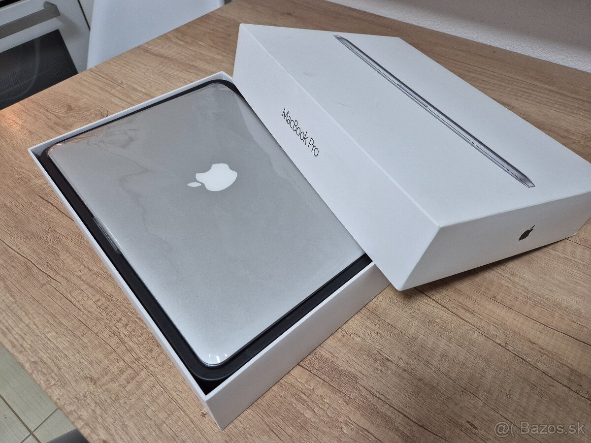 MacBook Pro (13-inch, 2015) /Intel Core i5/8GB RAM/512GB SSD - 13