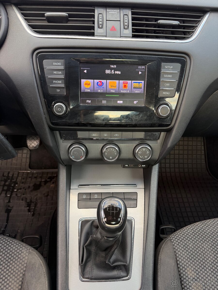 Škoda Octavia 1.6 TDI CR - 13