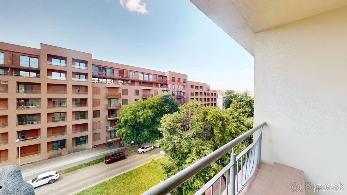 ✅ 100m2 byt s lodžiou a terasou s možnosťou prerábky na 4i - 13