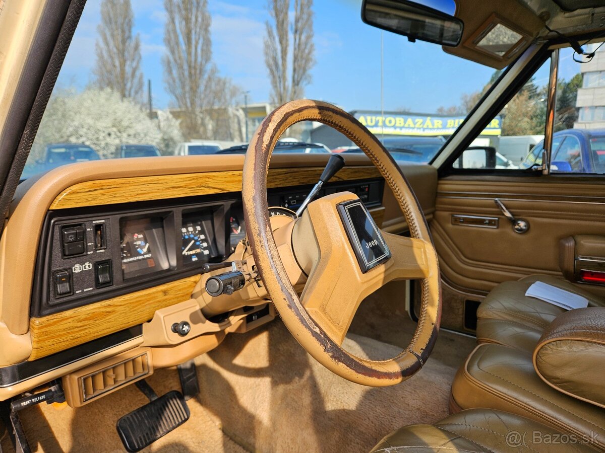 Jeep Wagoneer Grand V8 4x4 - 13