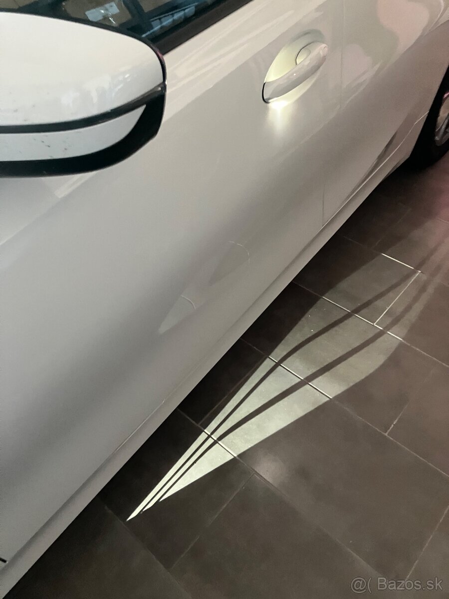 320D Touring Xdrive, 140Kw, Sport Line, ODPOČET DPH - 13