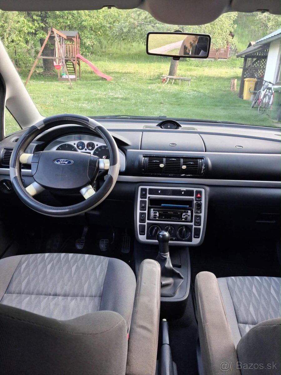 Ford galaxy - 13
