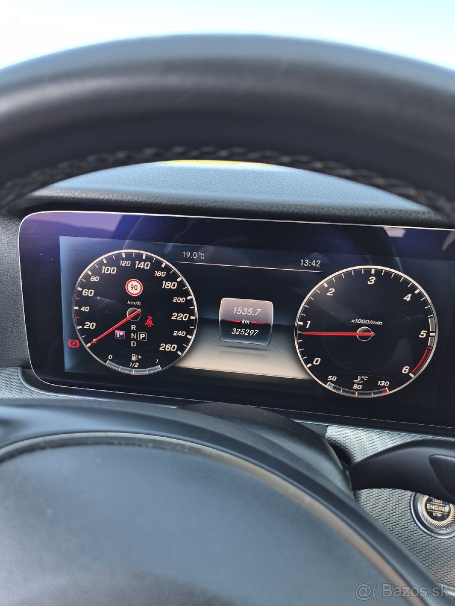 Predam Mercedes Benz E - 13