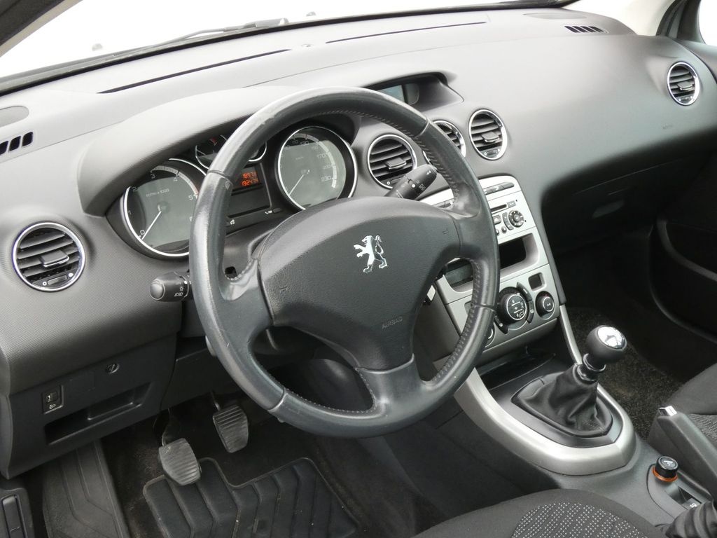 Peugeot 308 2.0 HDI SW panorama digi.klima - 13