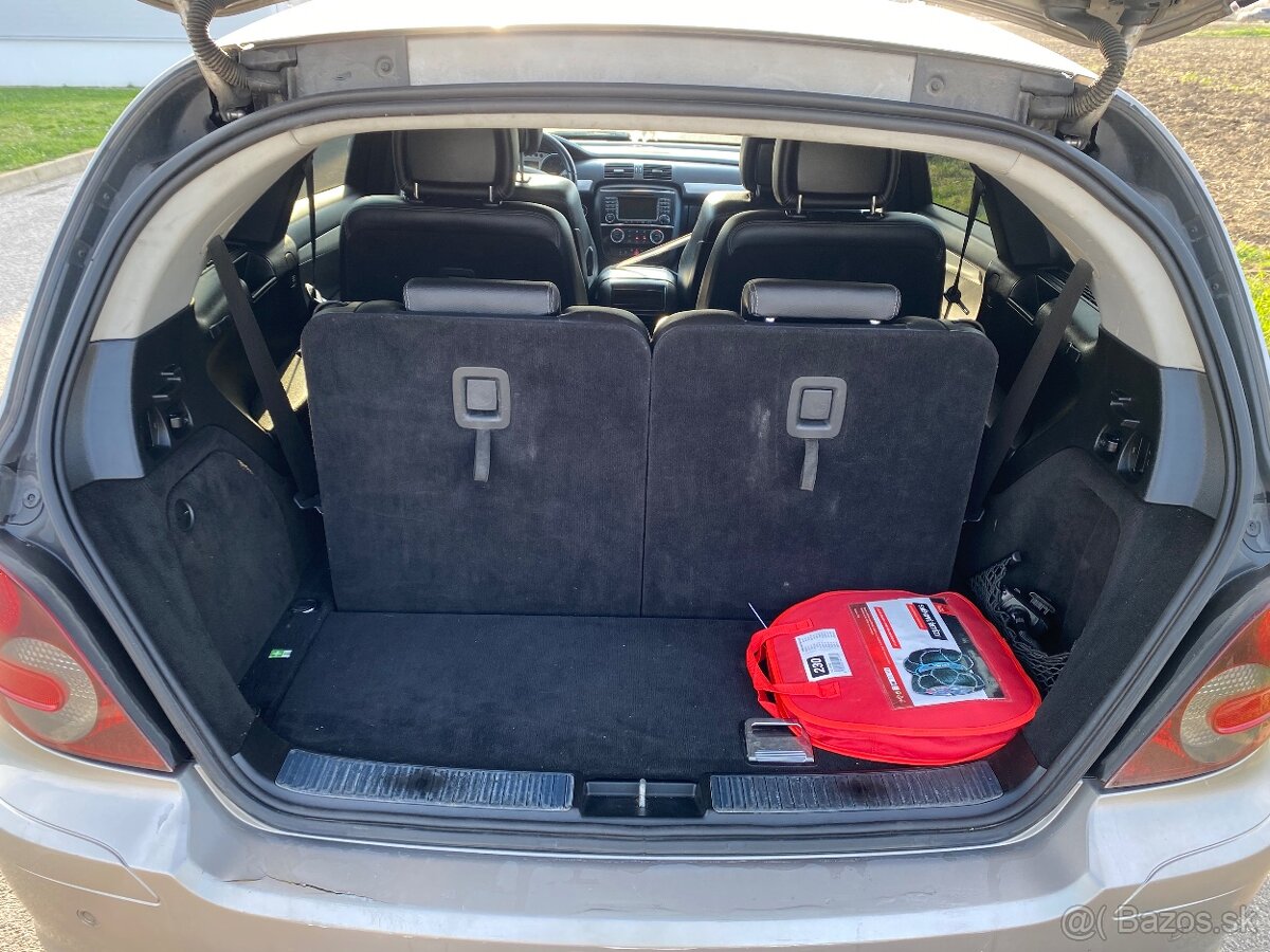 Mercedes R 320cdi 6-miestny nova STK - 13