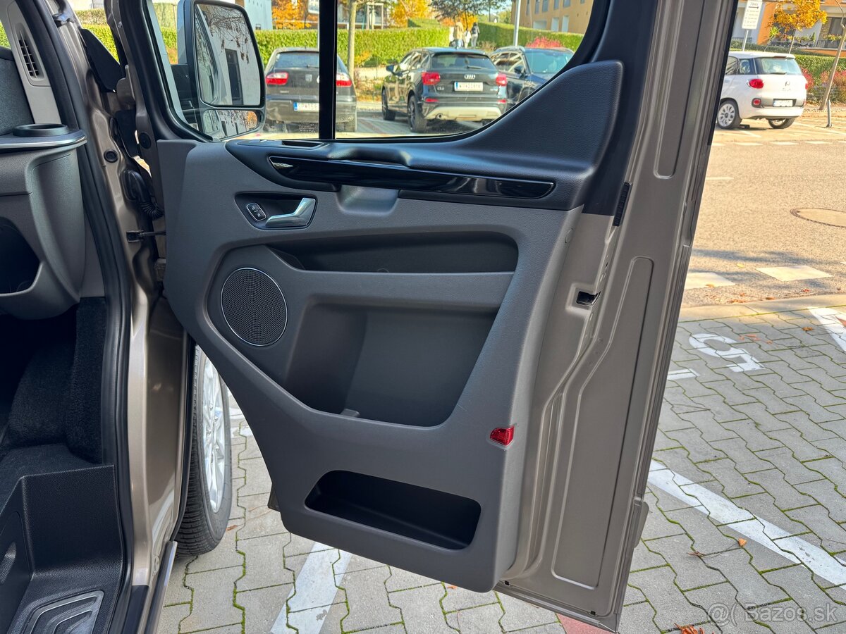 Ford Tourneo Custom Titanium X automat - 13