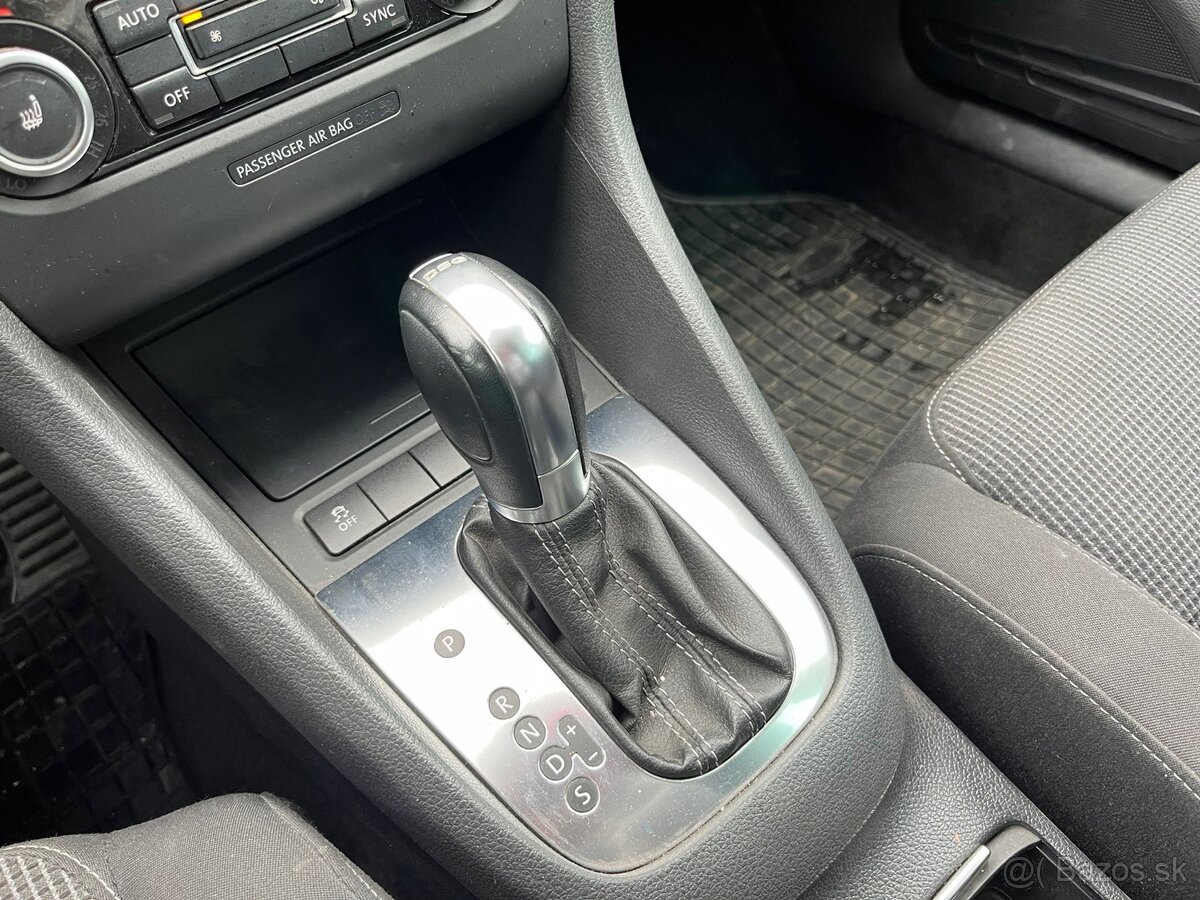 Volkswagen Golf VI 2012 1.6TDi - 13