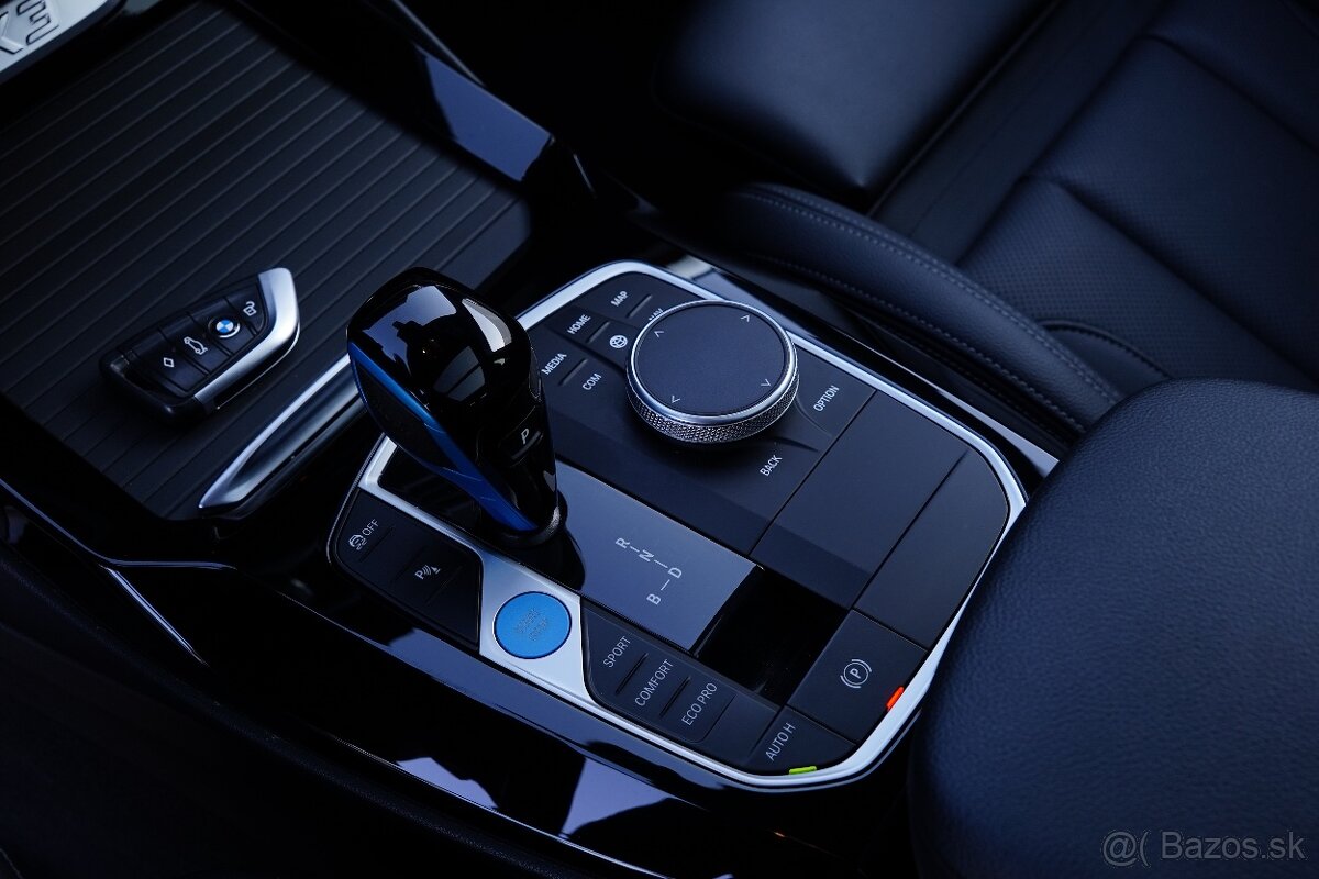 BMW iX3 M-Sport LaserLight - 13