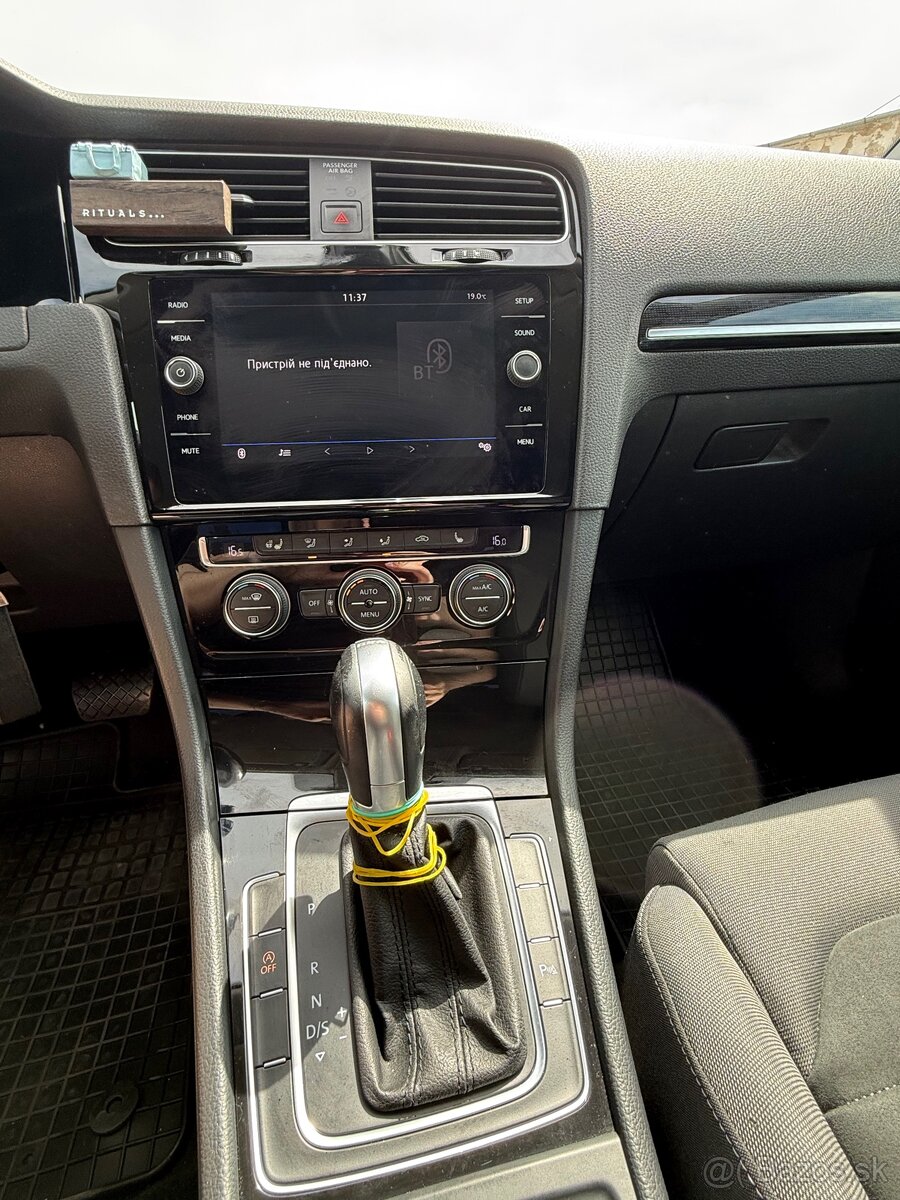 VW Golf automat - 13