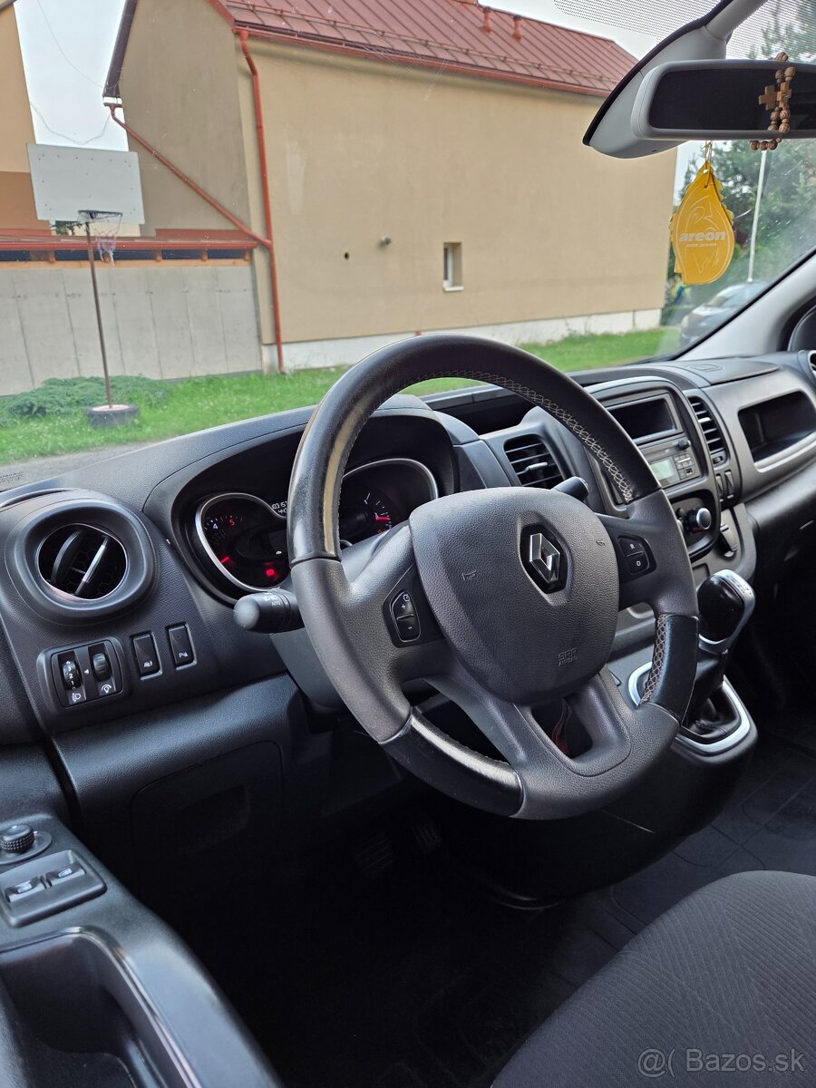 Renault Trafic 2.0 dCi Automat - 13