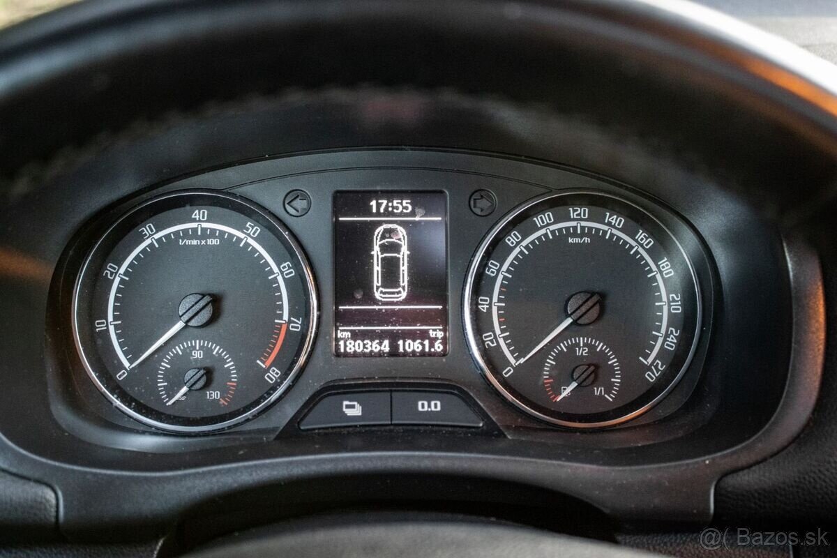 Škoda Fabia VRS 2012 132kW - 13