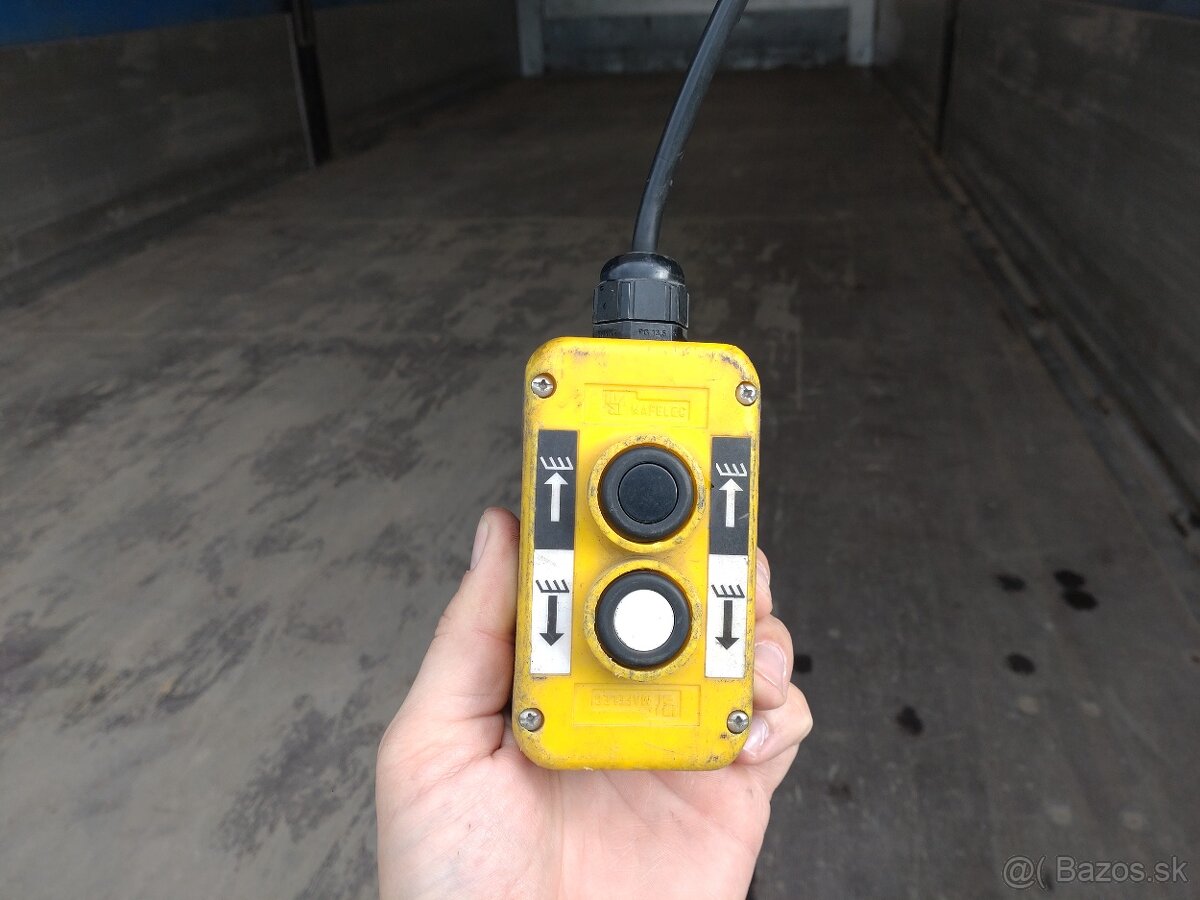 DAF LF 320 FA - 18t - 18 Europalet - Čelo - Lůžko - 13