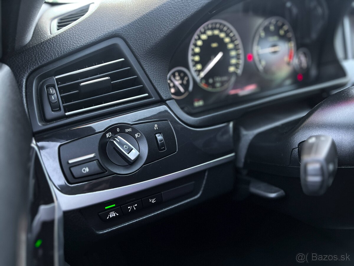 BMW Rad 5 520d xDrive - 13