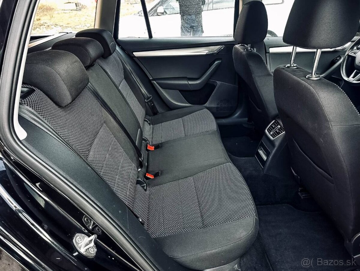 Škoda Octavia Combi 1.6 TDI 110k Active - 13