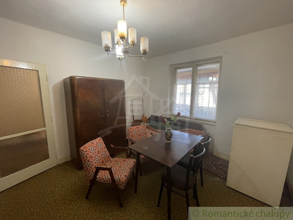 Trojizbový rodinný dom vo vyhľadávanej lokalite v Nových Z - 13