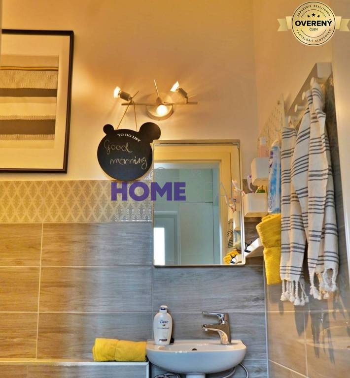 NOVOSTAVBA 4 IZB. RD S UPRAVENOU ZÁHRADKOU, TERASOU A PARKOV - 13