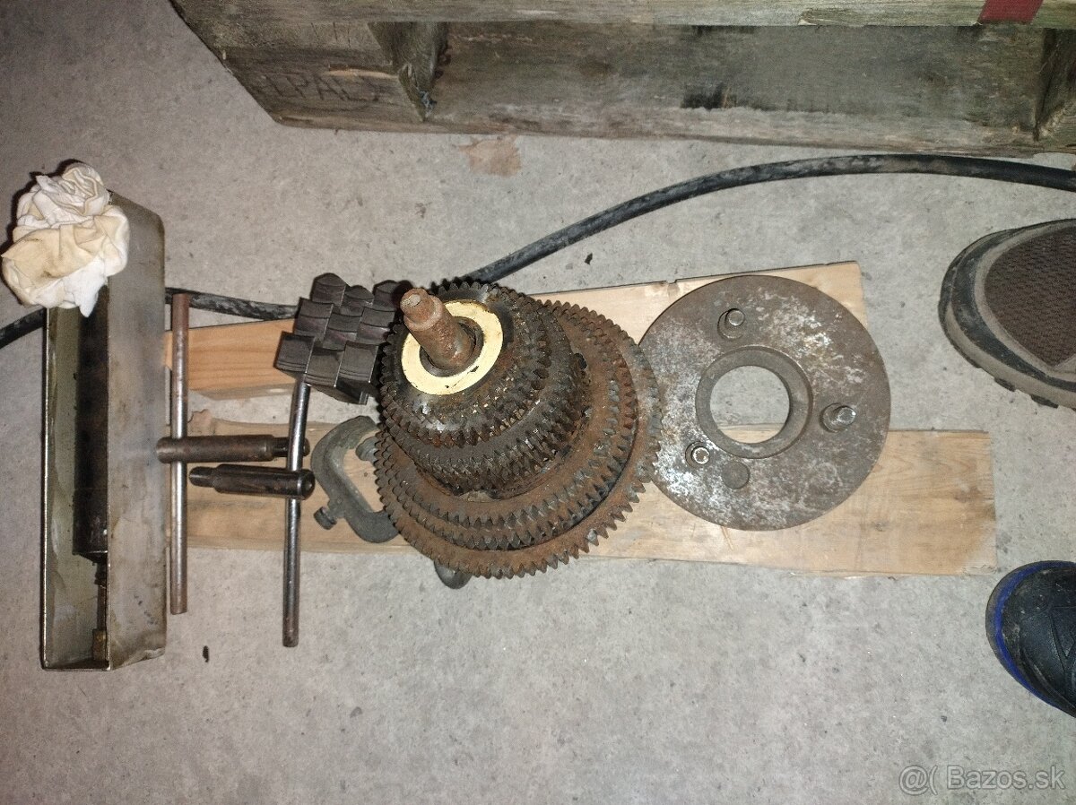 Rusky sustruh 16B05P - zvysena presnost - 13