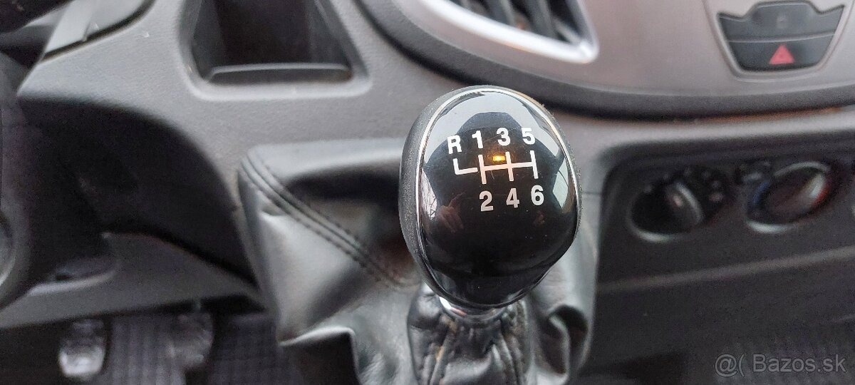 Ford Transit 2.2 TDCi 125 Ambiente L3H2 - 13