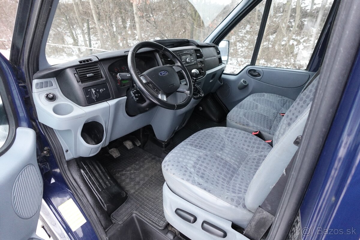 FORD TRANSIT JUMBO 6 MÍST 2.2TDCI KLIMA - 13