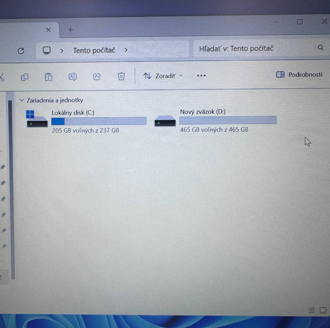 Notebook 14" HP.AMD PRO A10-8730B 4x2,40GHz.8gb ram.256gSSD - 13