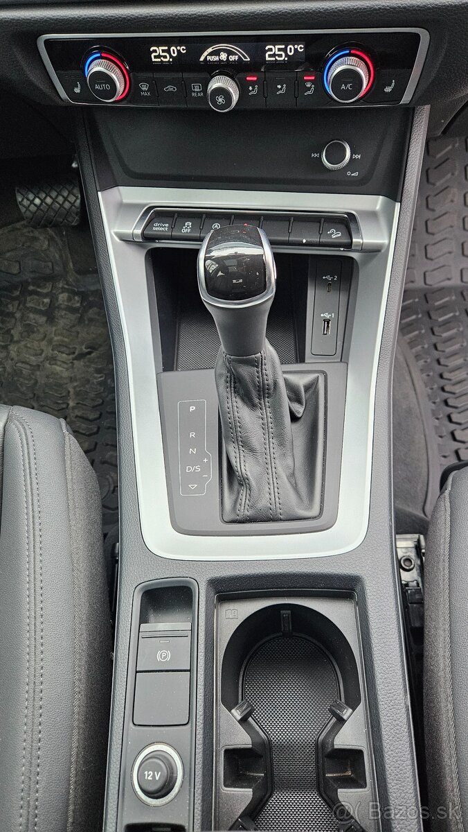 Audi Q3 2,0 TSFi Quattro DSG - 13