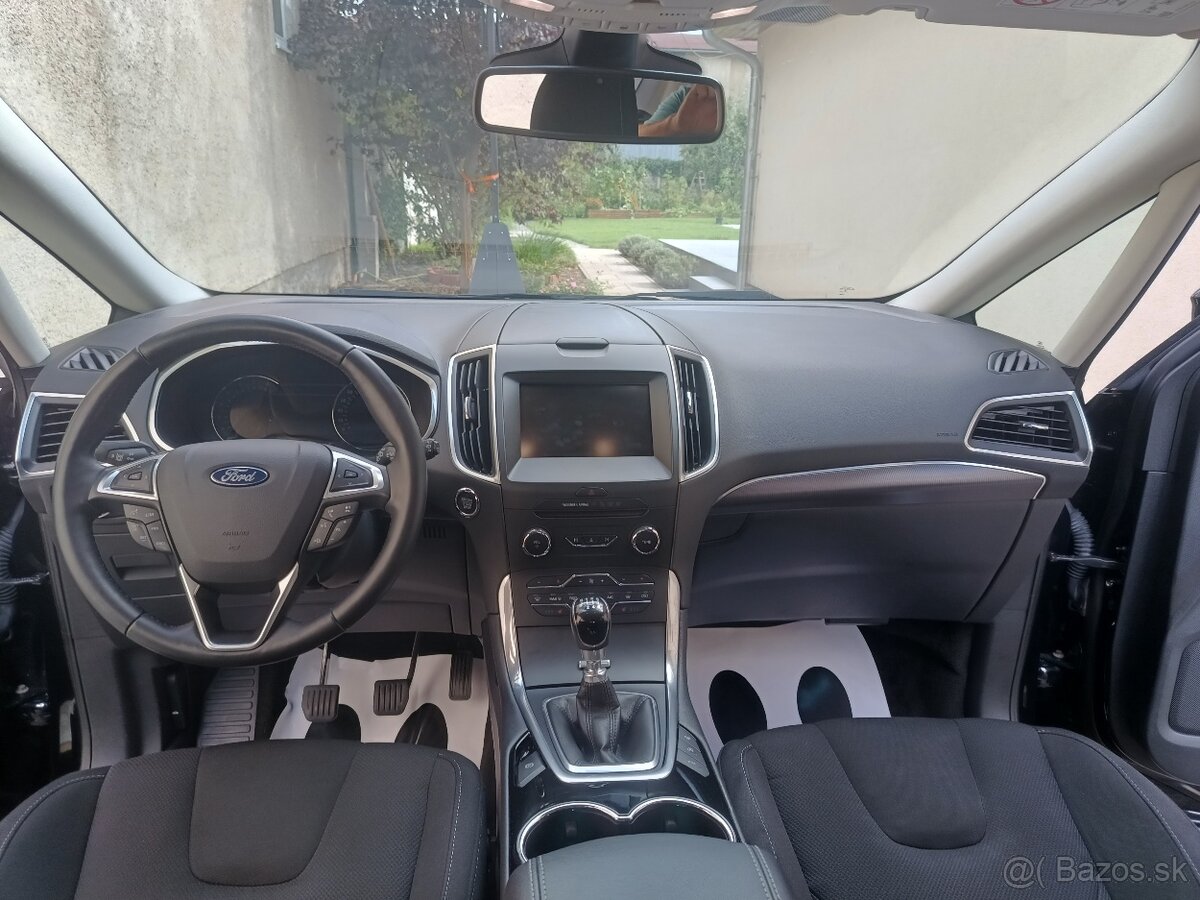 Ford S-Max 2.0 TDCi 150 Titanium Manuál - 13