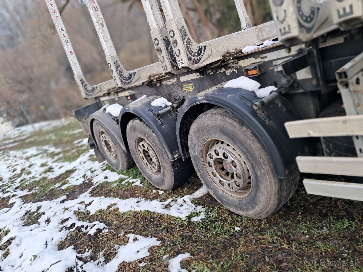 Volvo FMX 6x6, Lesovoz - 13