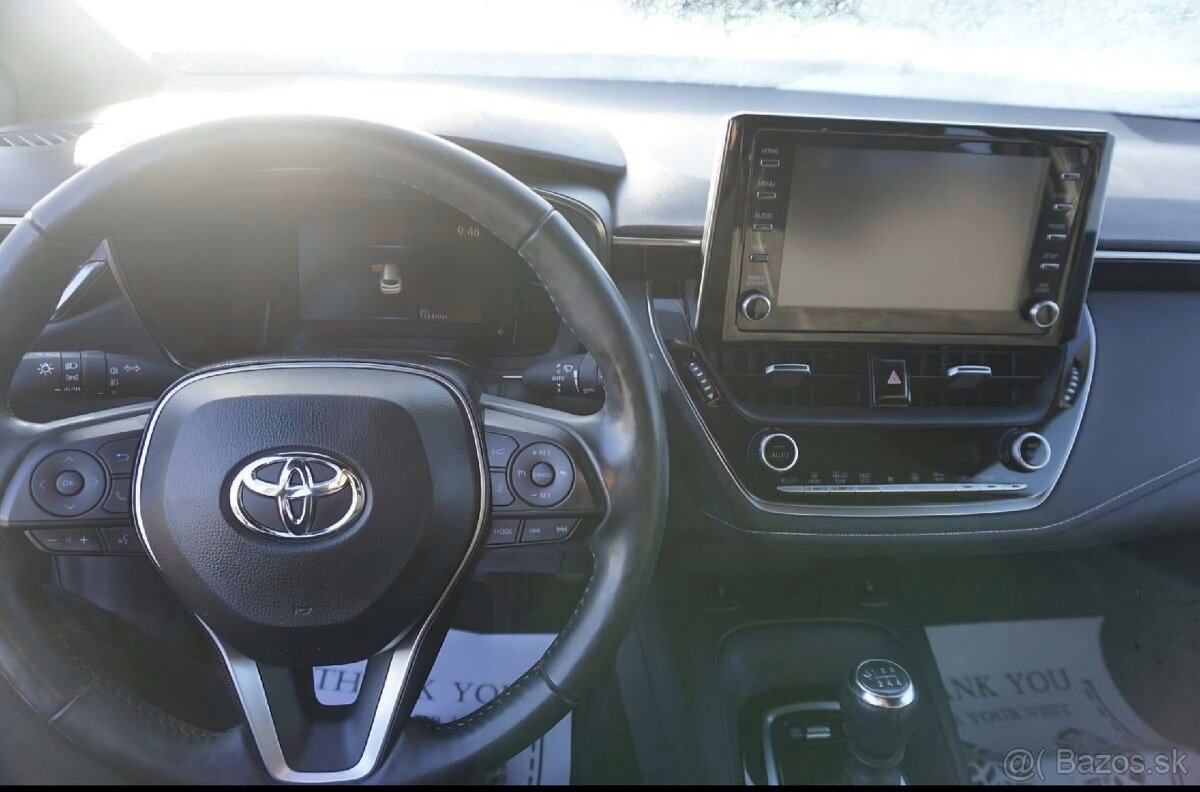 Toyota corolla combi 1.2 turbo active - 13